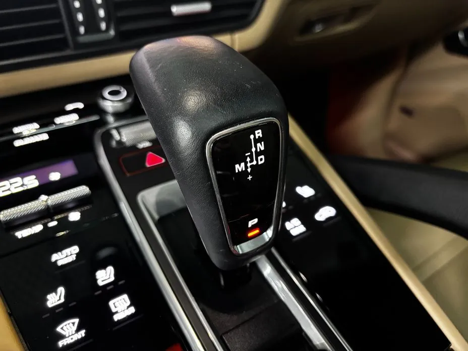 Porsche Cayenne 2021 из KR, фото 2