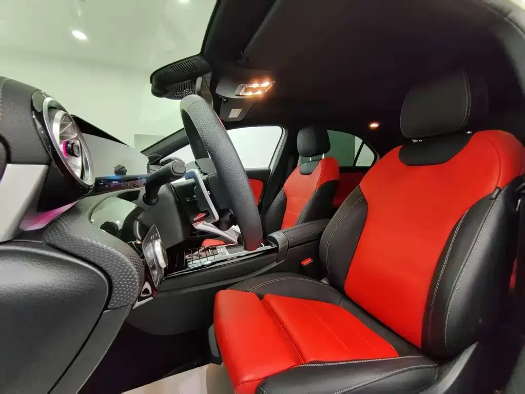 Mercedes-Benz A-Class AMG — фото 7
