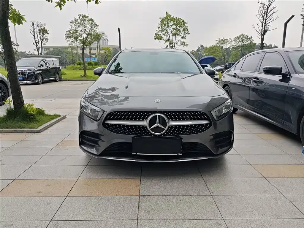Mercedes-Benz A-Class — фото 9