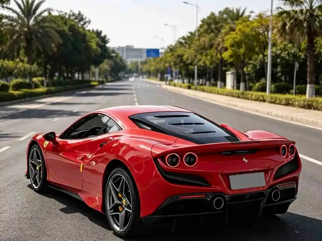 Ferrari F8 — фото 8