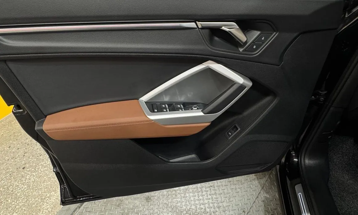 Audi Q3 2025 из KR, фото 10