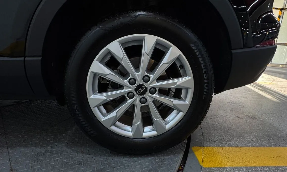 Audi Q3 2025 из KR, фото 8