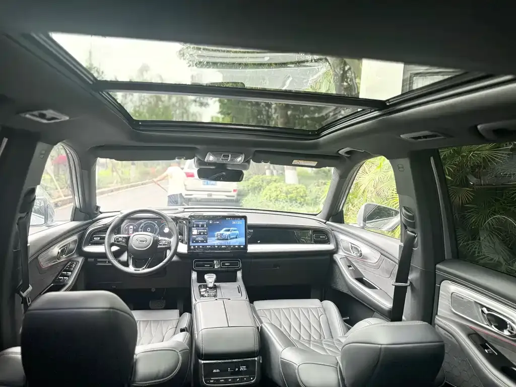 GAC Motor Trumpchi GS8 — фото 4