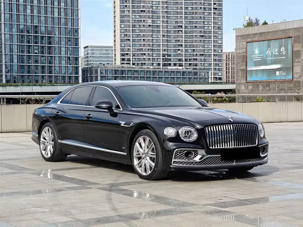 Bentley Flying Spur — фото 8
