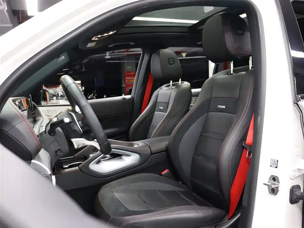Mercedes-Benz GLE AMG — фото 7