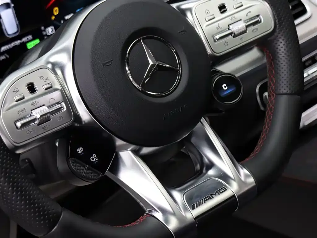 Mercedes-Benz GLE AMG — фото 3