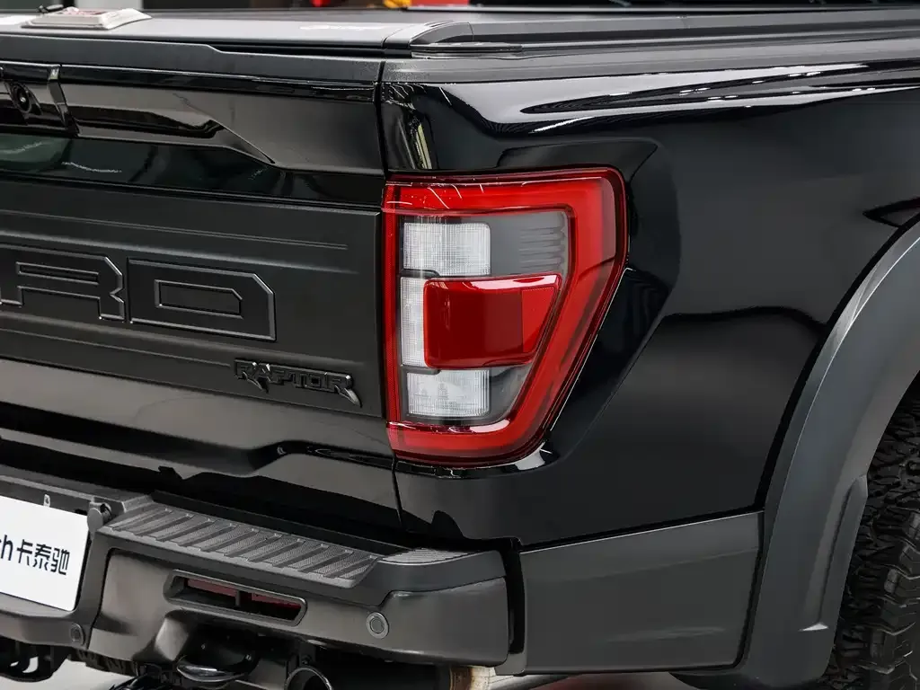 Ford F-150 Raptor — фото 7