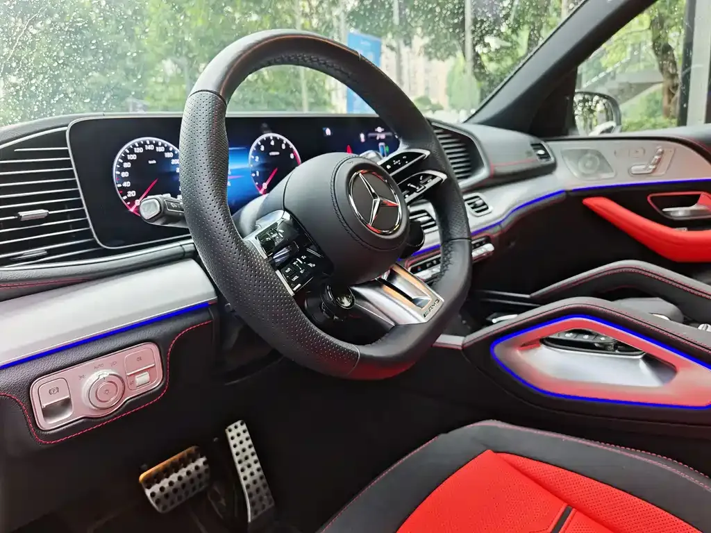 Mercedes-Benz GLE AMG — фото 10