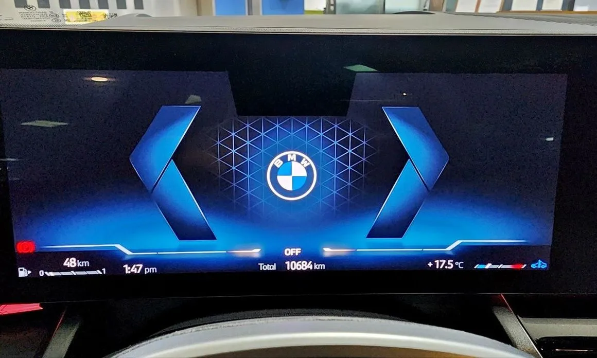 BMW 5-Series 2025 из KR, фото 3