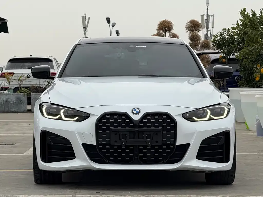 BMW 4 Series 2022 из CN, фото 4