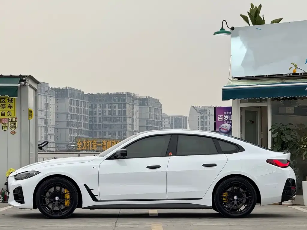 BMW 4 Series 2022 из CN, фото 6