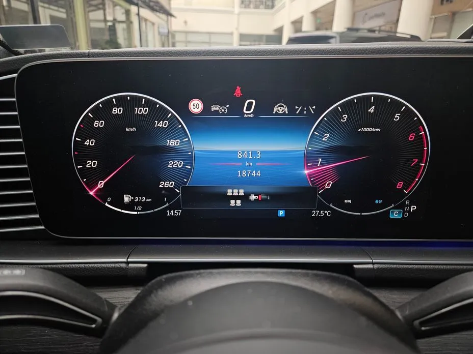 Mercedes-Benz GLS-Class 2025 из KR, фото 3