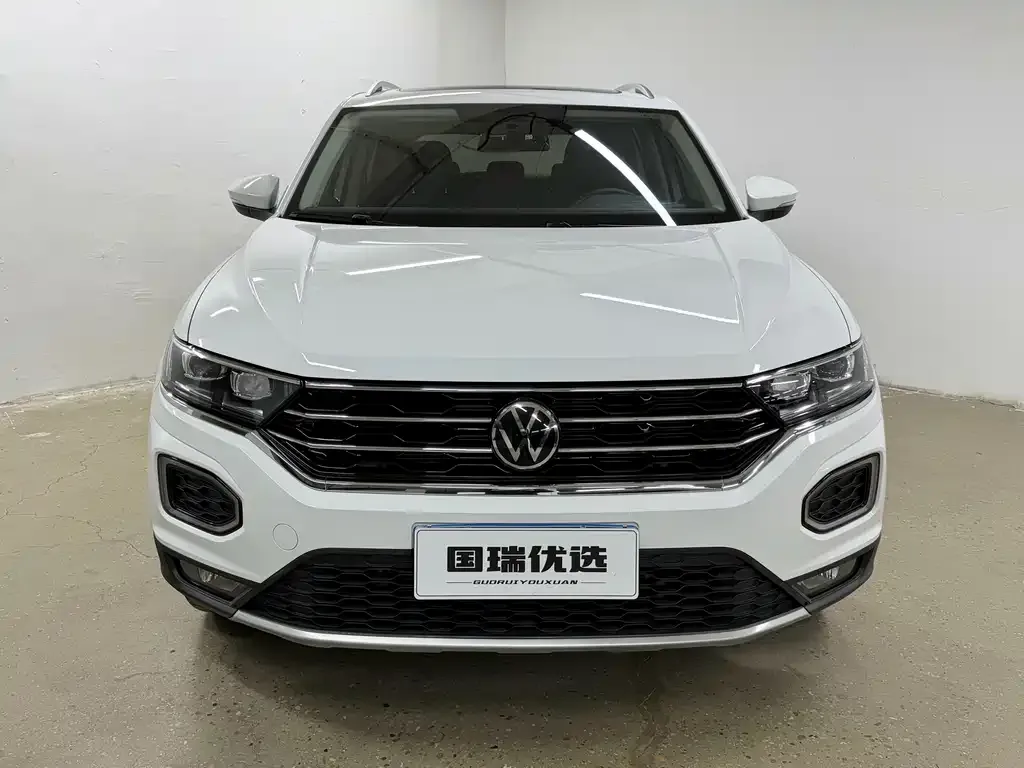Volkswagen T-Roc — фото 4