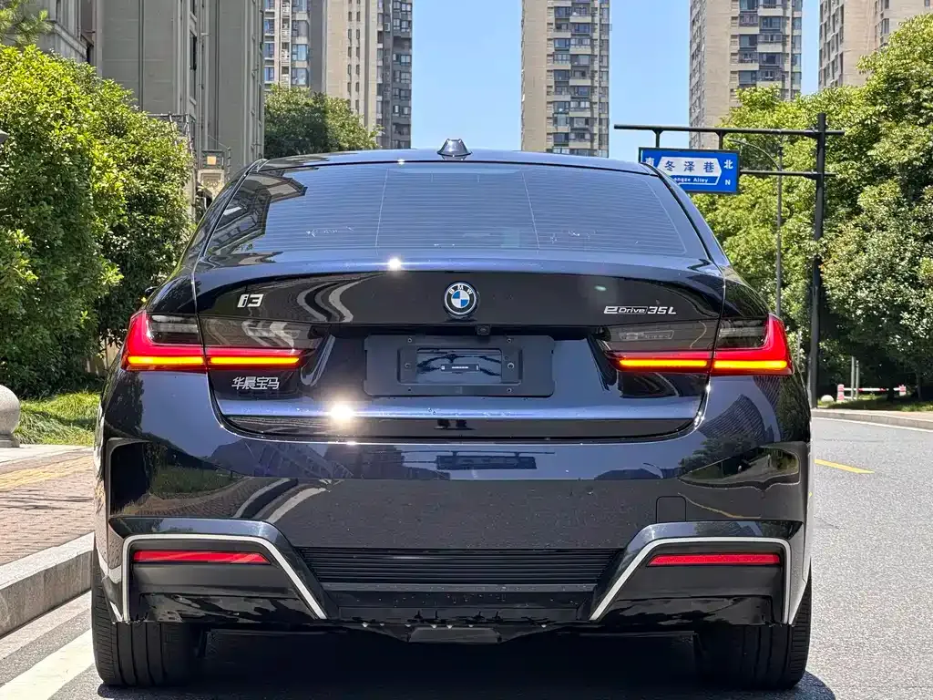 BMW i3 — фото 4