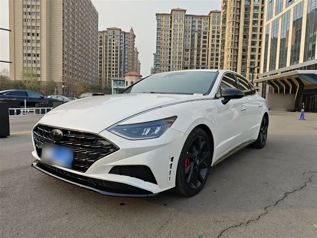 Hyundai Sonata 2023 из CN, фото 9