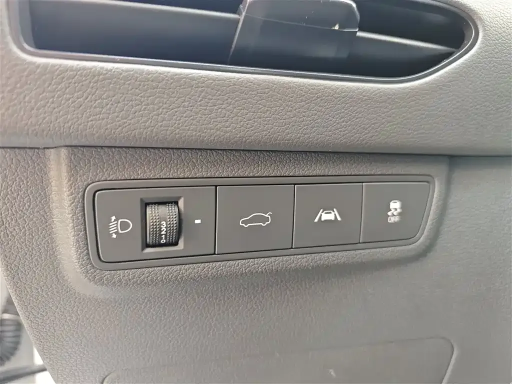 Hyundai Sonata 2023 из CN, фото 3