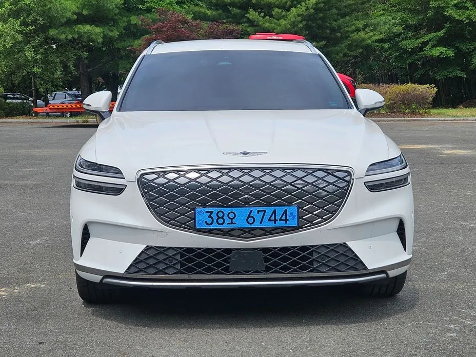 Genesis GV70 2022 из KR, фото 1