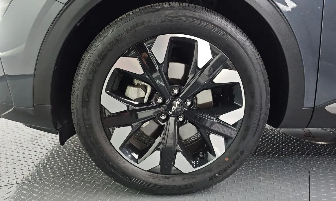Kia Sportage — фото 9