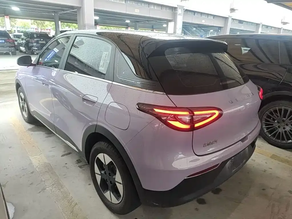 Geely Starburst — фото 9