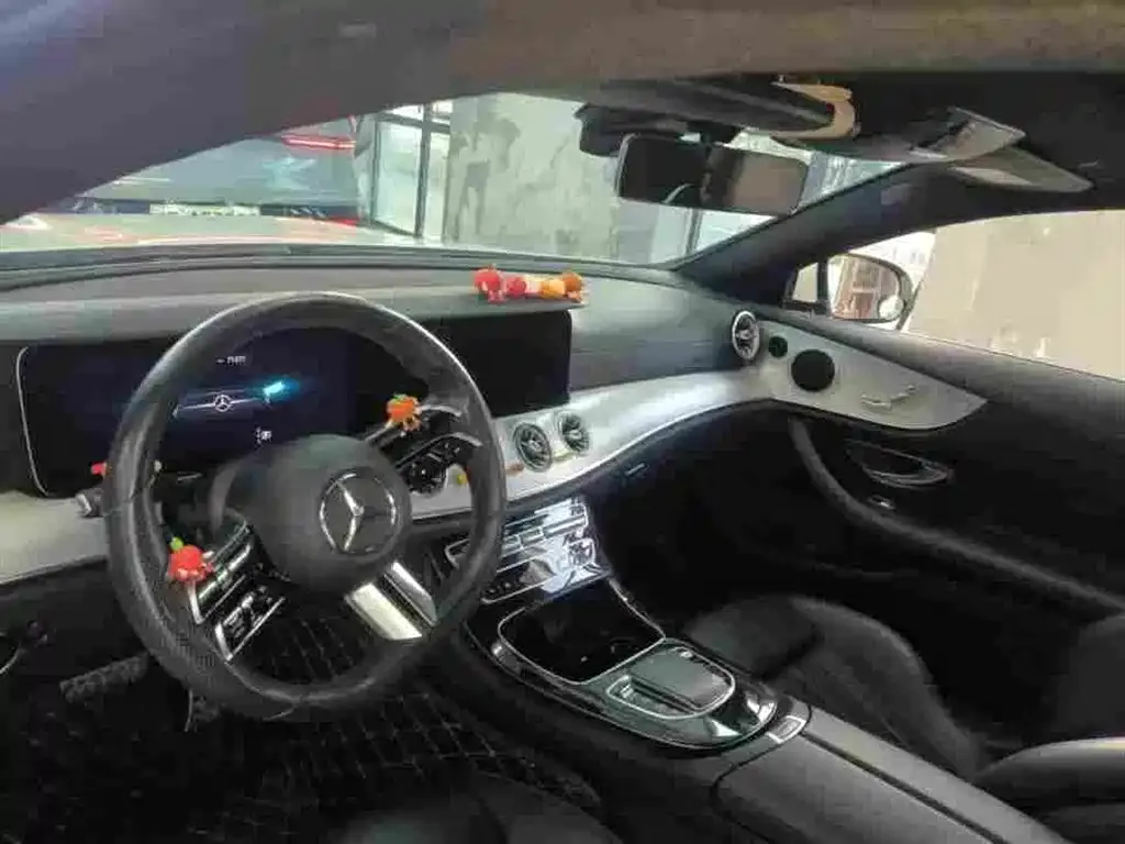 Mercedes-Benz E-Class (Import) — фото 5