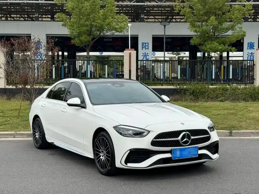 Mercedes-Benz C-Class — фото 8