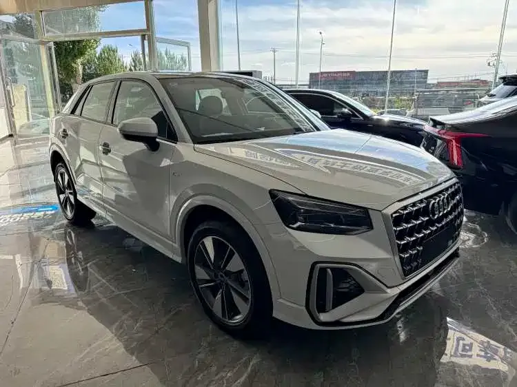 Audi Q2L 2026 из CN, фото 1