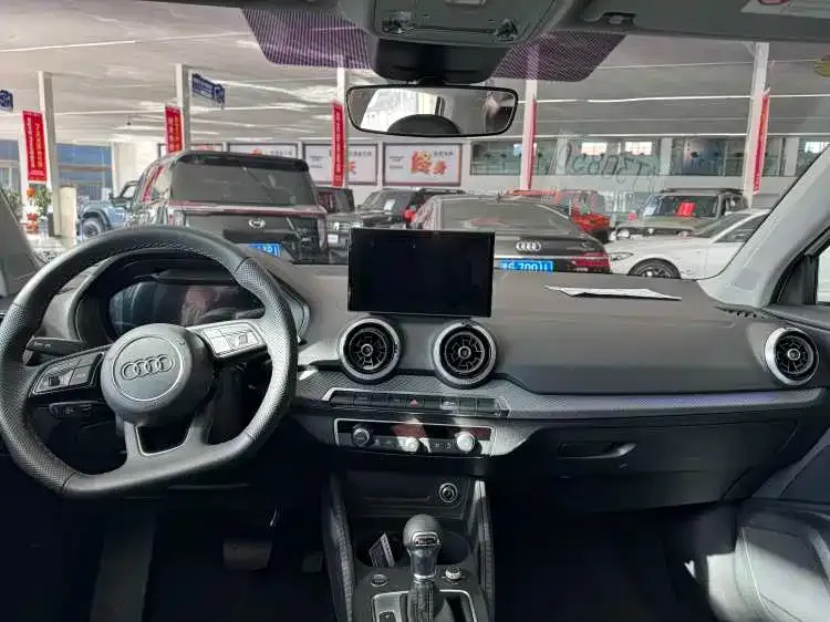 Audi Q2L 2026 из CN, фото 8
