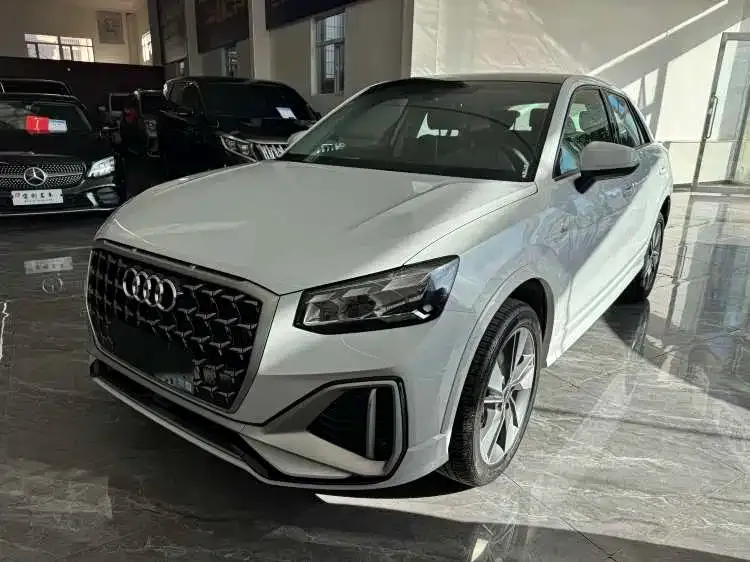 Audi Q2L 2026 из CN, фото 2