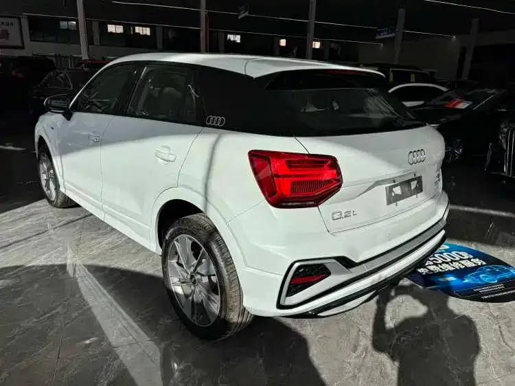 Audi Q2L 2026 из CN, фото 4