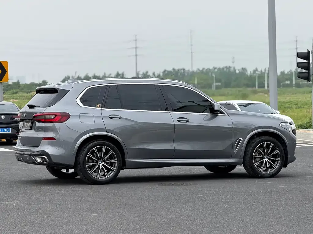 BMW X5 2023 из CN, фото 3