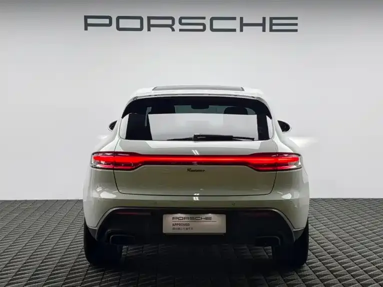 Porsche Macan — фото 6