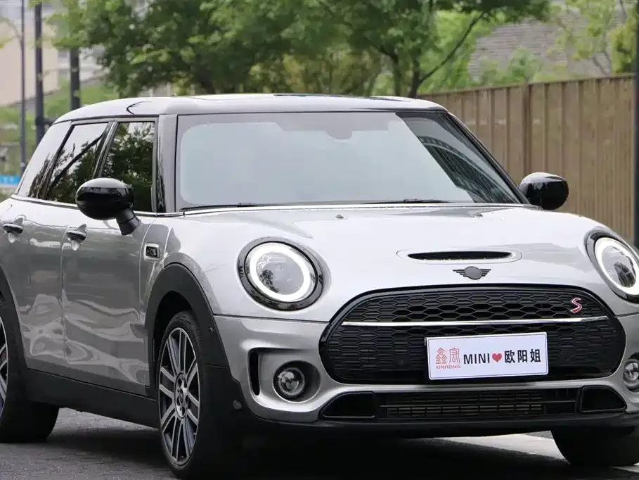 MINI Clubman — фото 6