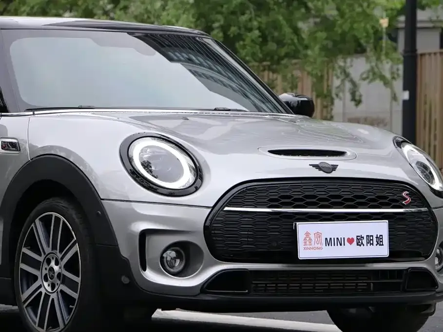 MINI Clubman — фото 2