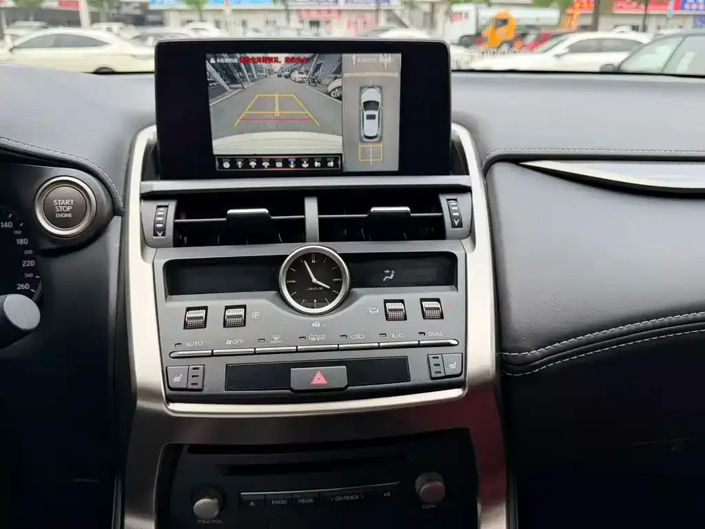 Lexus NX 2021 из CN, фото 2