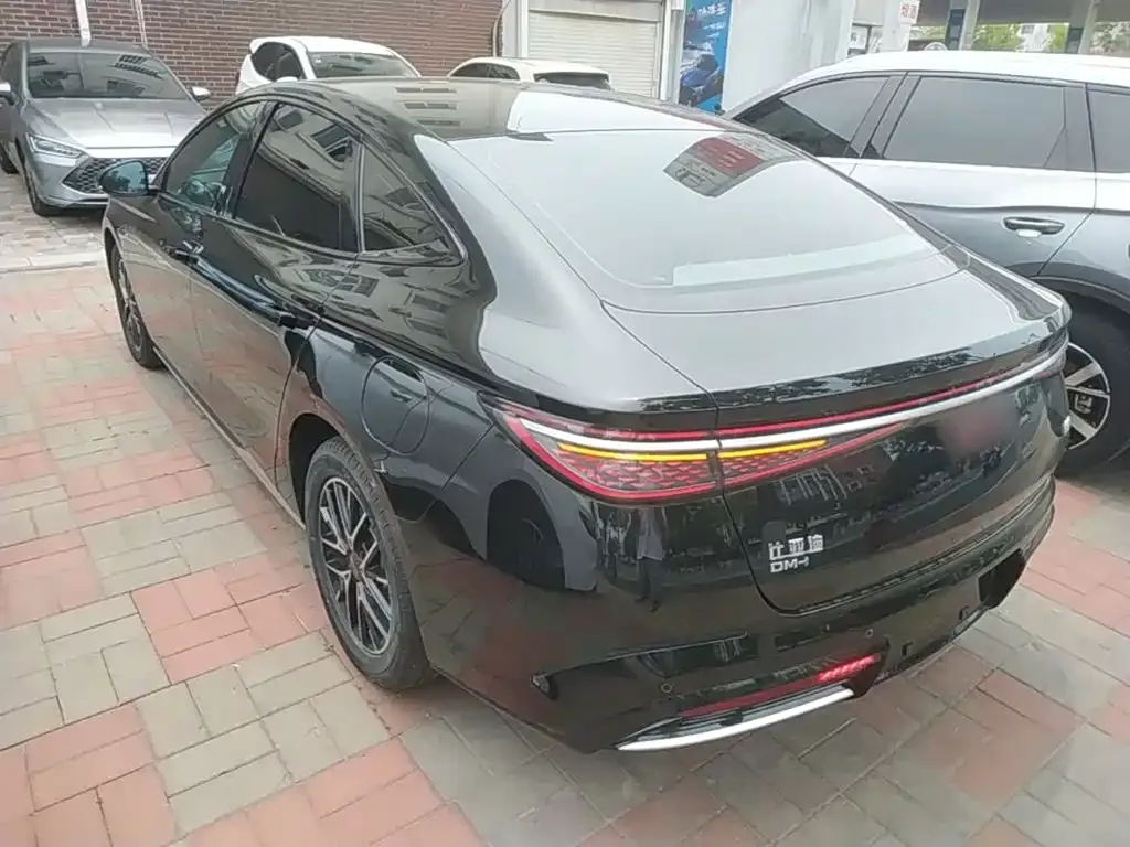 BYD Seal 07 DM-i 2025 из CN, фото 10