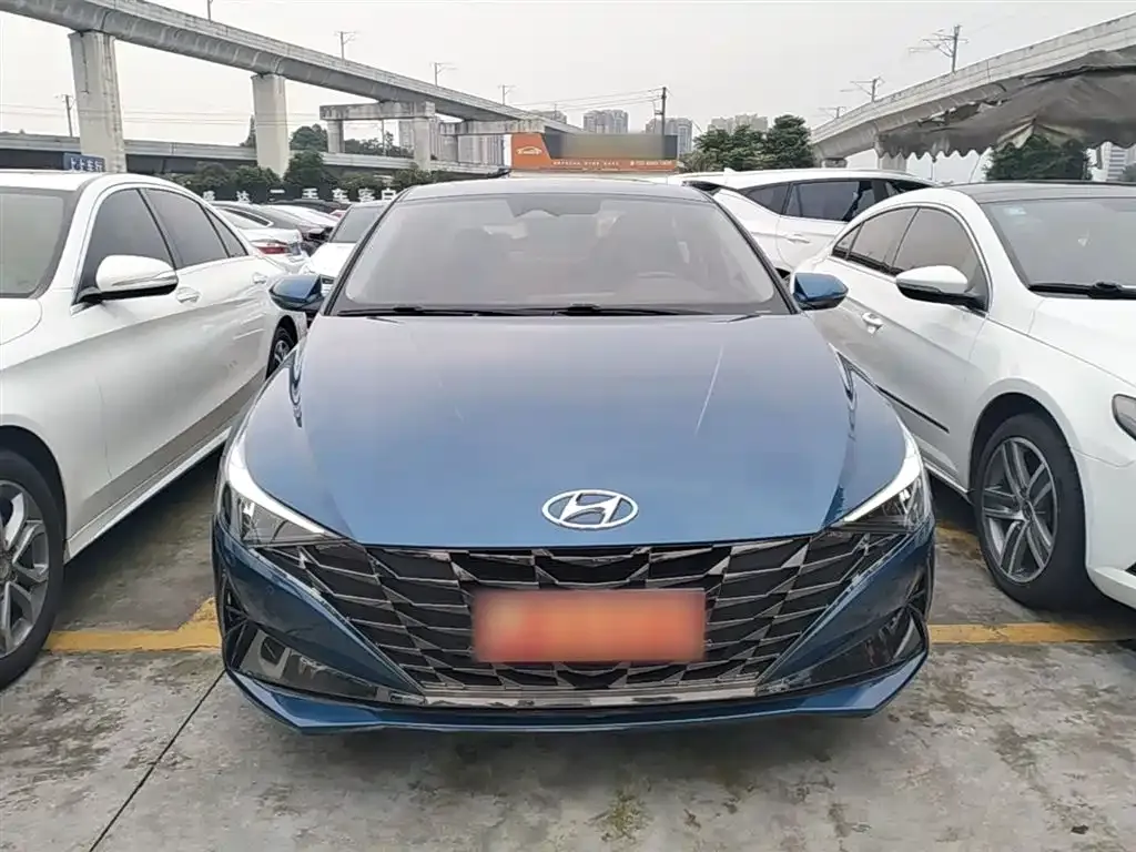 Hyundai Elantra 2022 из CN, фото 9