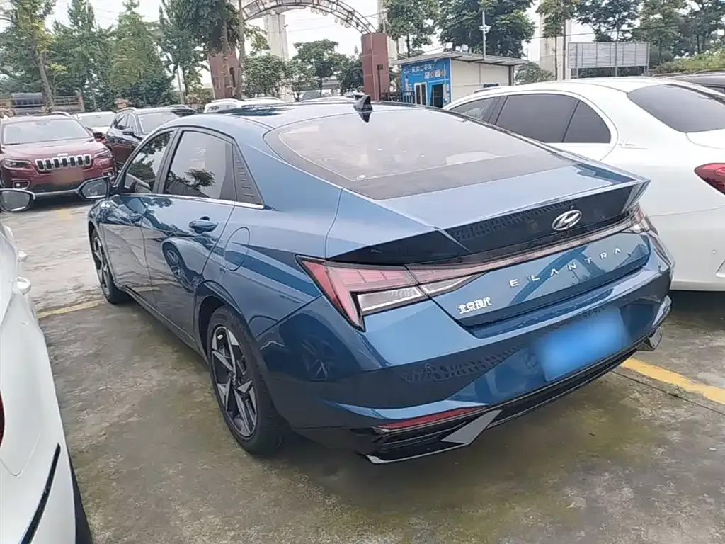 Hyundai Elantra 2022 из CN, фото 6