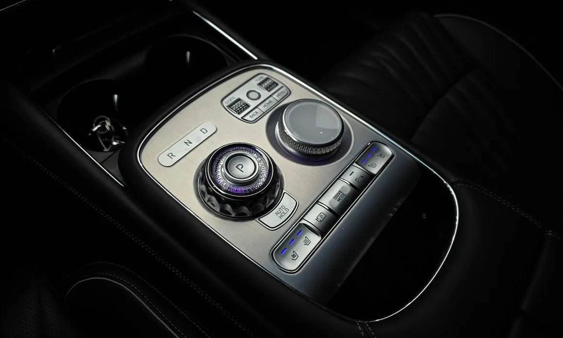 Genesis G90 2023 из KR, фото 7