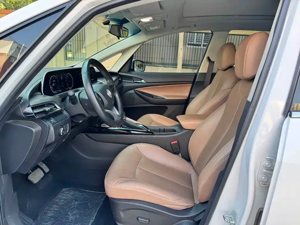 Buick GL6 2023 из CN, фото 5