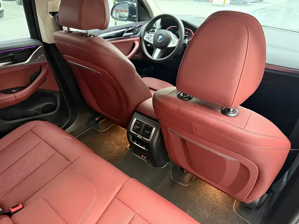 BMW iX3 2023 из CN, фото 4