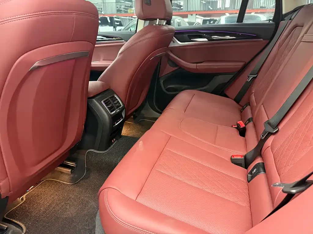 BMW iX3 2023 из CN, фото 3