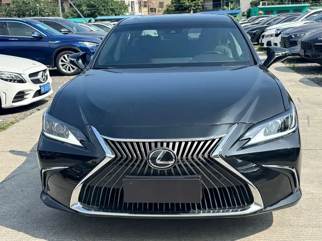 Lexus ES 2021 из CN, фото 5