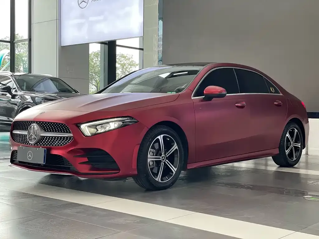 Mercedes-Benz A-Class — фото 1
