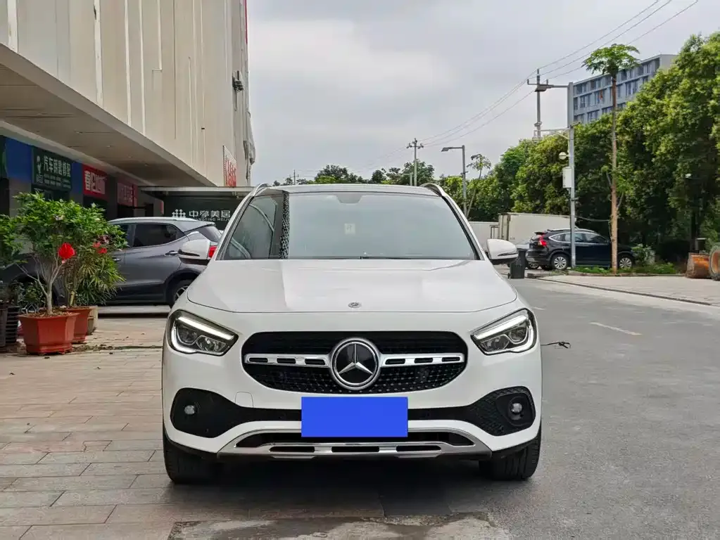 Mercedes-Benz GLA — фото 3
