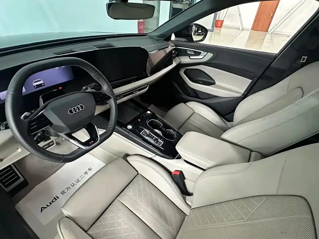 Audi A5L — фото 10