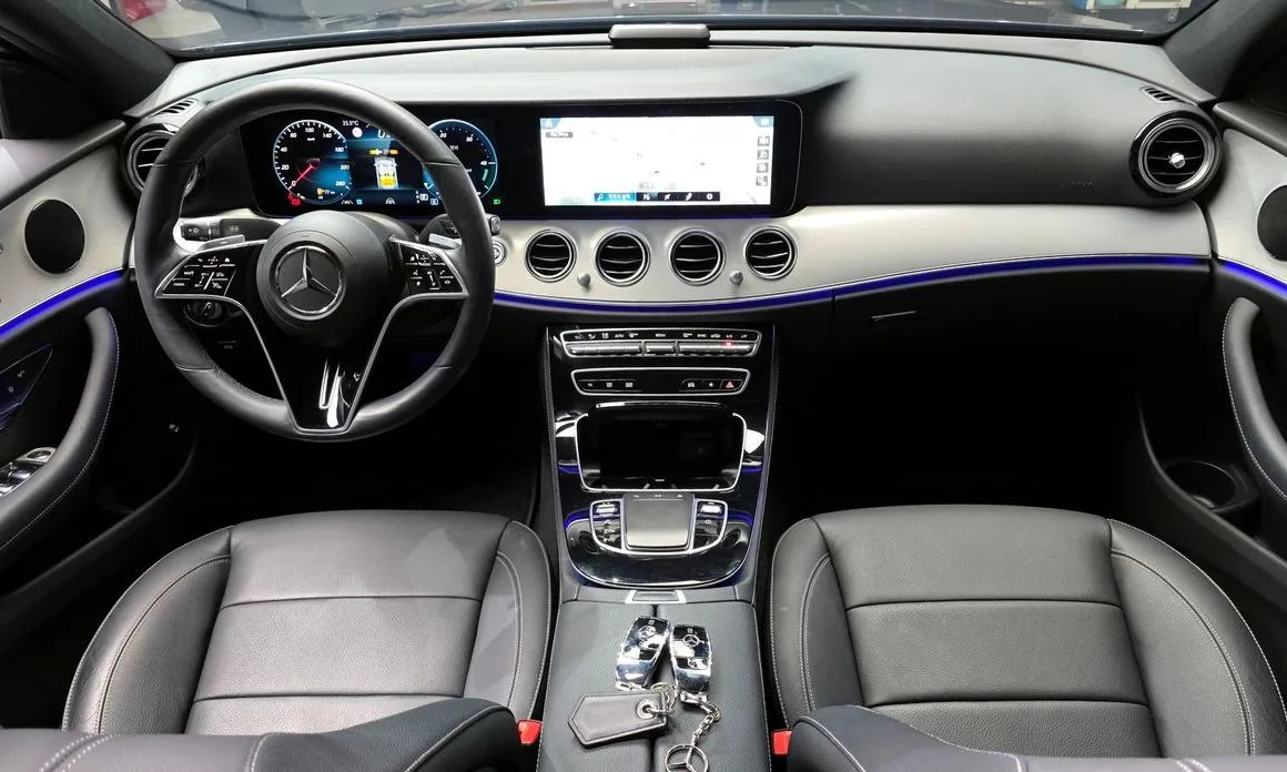 Mercedes-Benz E-Class 2021 из KR, фото 4