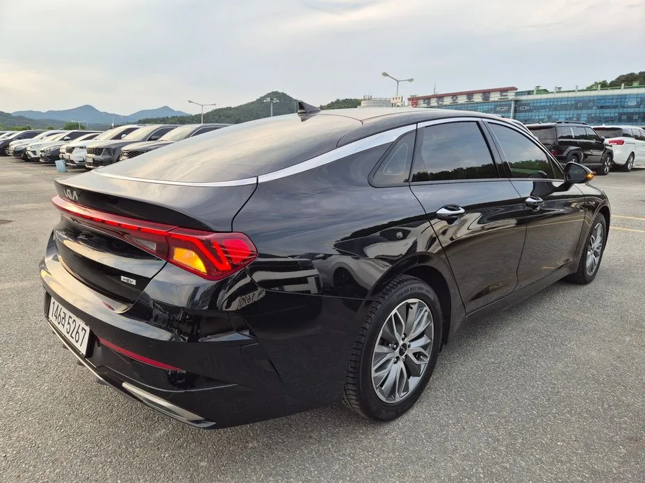 Kia K5 2023 из KR, фото 2