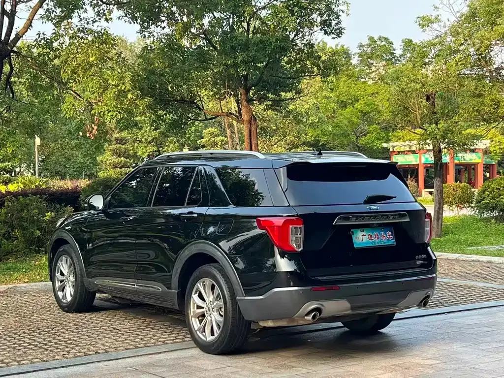 Ford Explorer 2021 из CN, фото 7