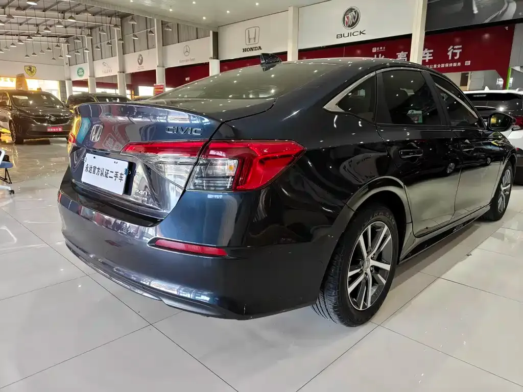 Honda Civic — фото 7