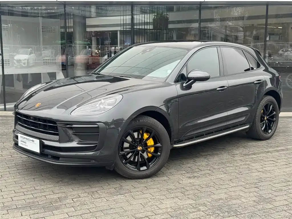 Porsche Macan — фото 1